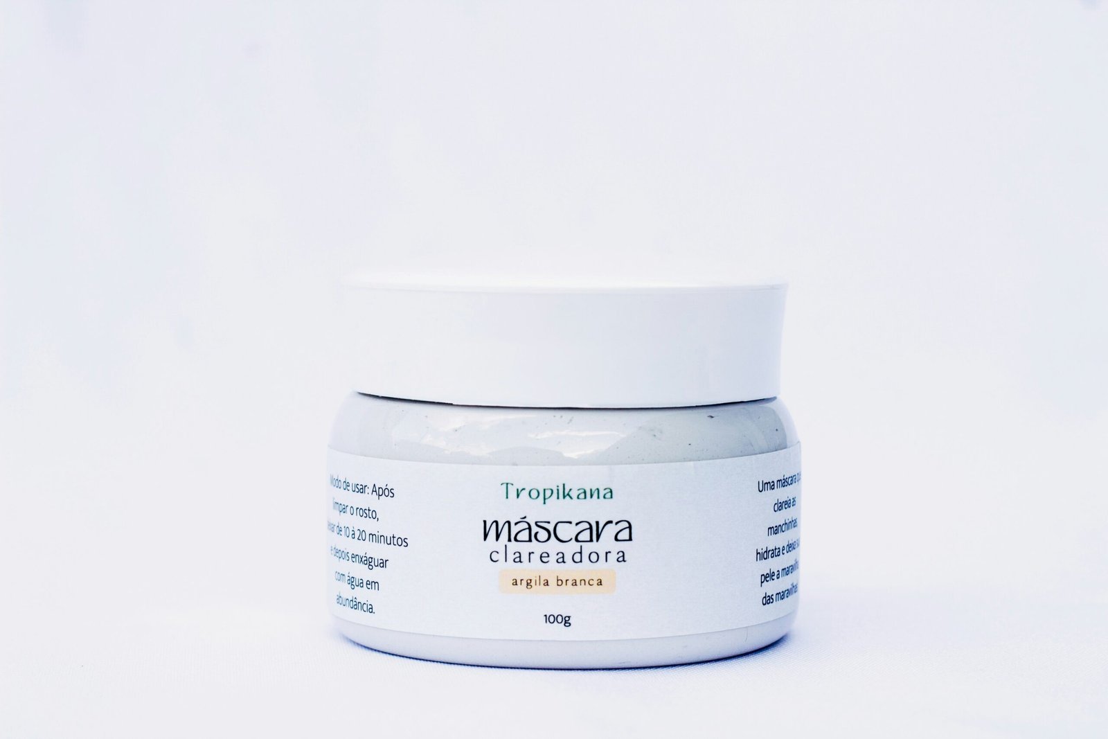 Chemist Breaks Down Ingredients of Clean Foundation